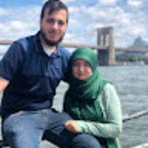 Meet your Posher, Ghada